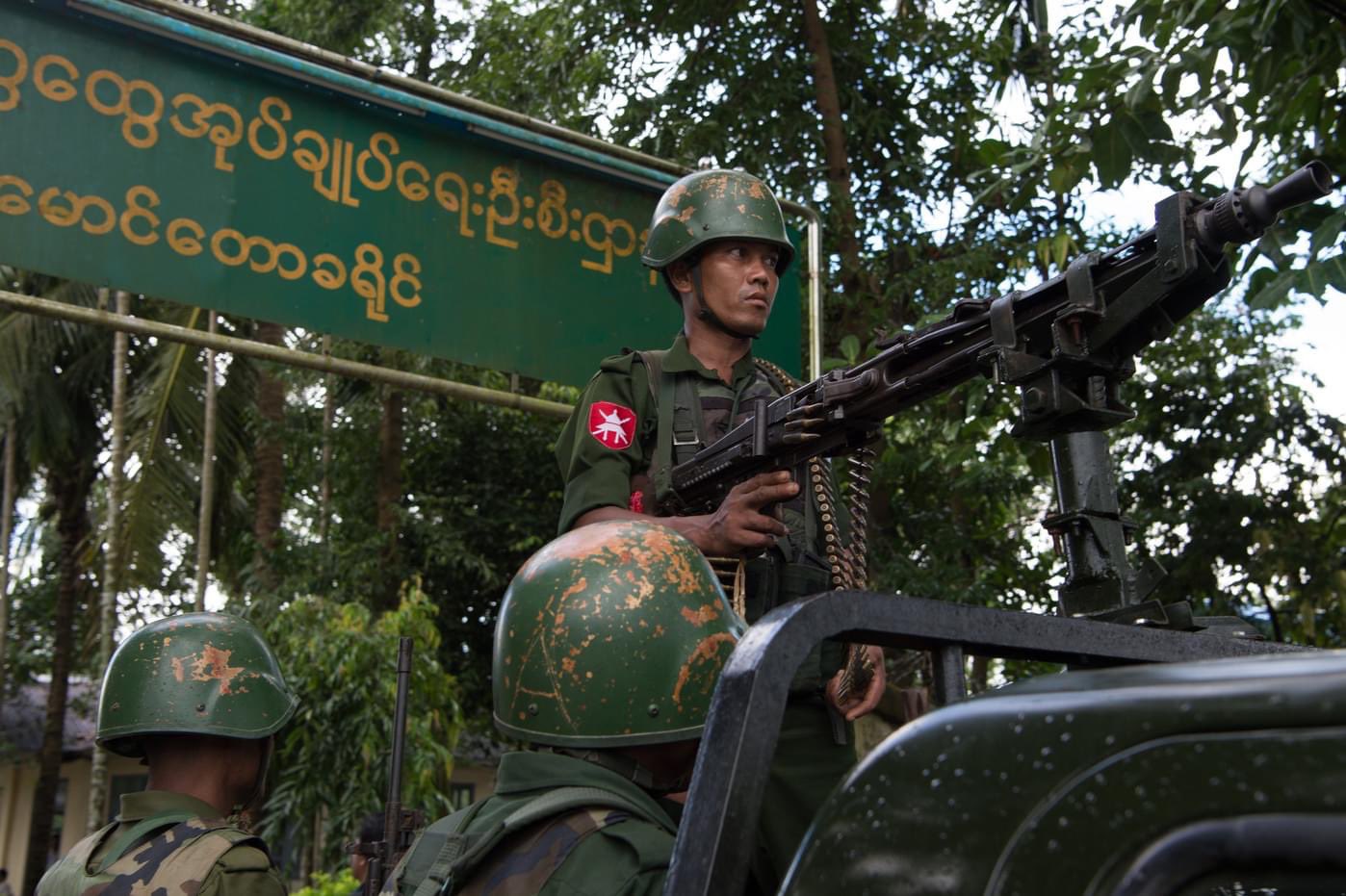 ရခိုင်တွင် စစ်ကောင်စီတပ်အင်အား လေးသောင်း ဝန်းကျင်ရှိဟု AA ခန့်မှန်း၊ အပစ် အခတ်ရပ်စဲပြီးနောက် ပြည်မဘက်သို့ ပြန်လည် ဆုတ်ခွာနေဟုဆို